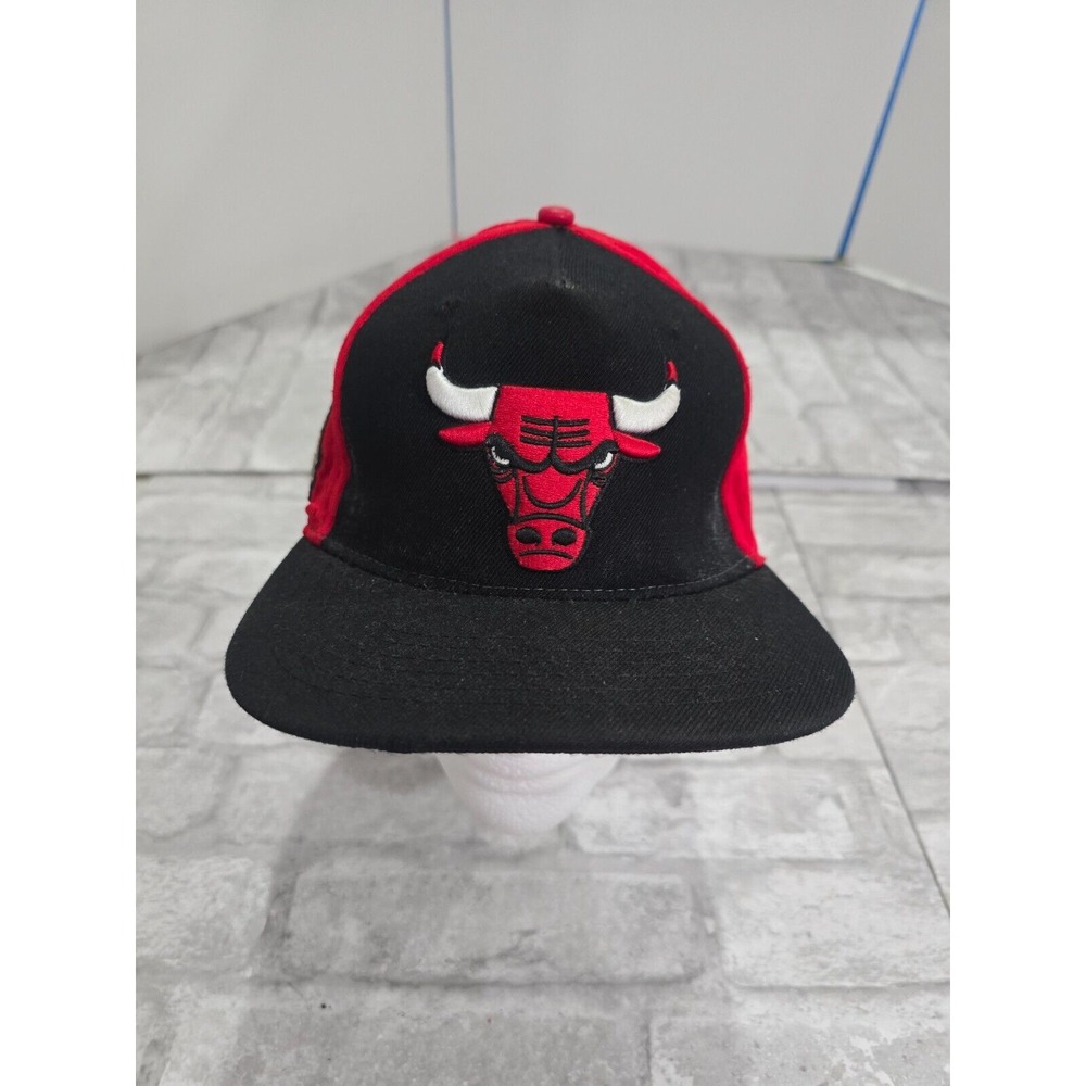 Chicago Bulls Mesh Pro‎ Standard Snapback Hat 6 time NBA Finals Champions
